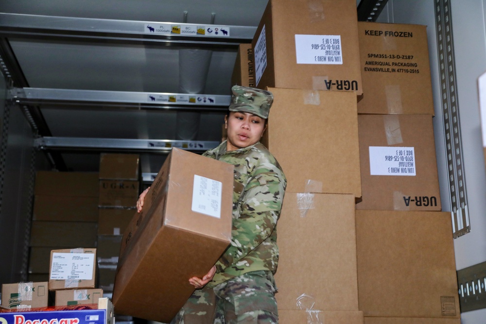 Last Stop: 91st BEB Cooks Hurry to Set Up Their Third Kitchen During Atlantic Resolve