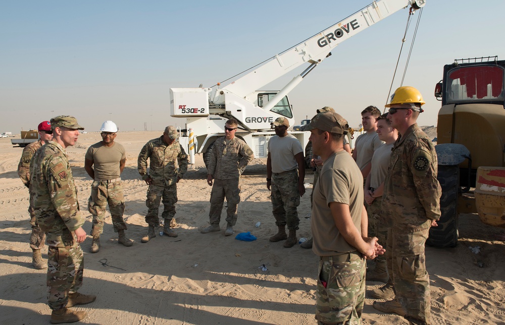 AFCENT command chief praises Airmen at GSUs
