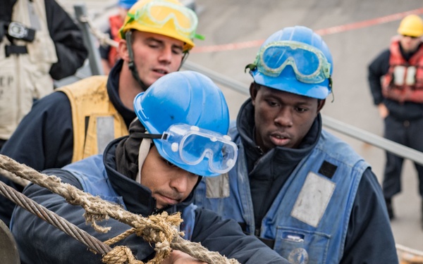 USS Jason Dunham (DDG 109) UNREP with USNS Joshua Humphreys (T-AO 188)