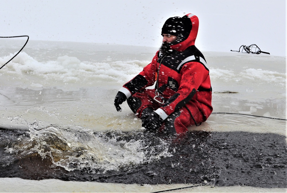 Students participate in cold-water immersion training for CWOC Class 19-01 at Fort McCoy