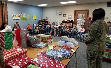 364th Sustainment Command (Expeditionary) helps children in need through Operation Giving Tree