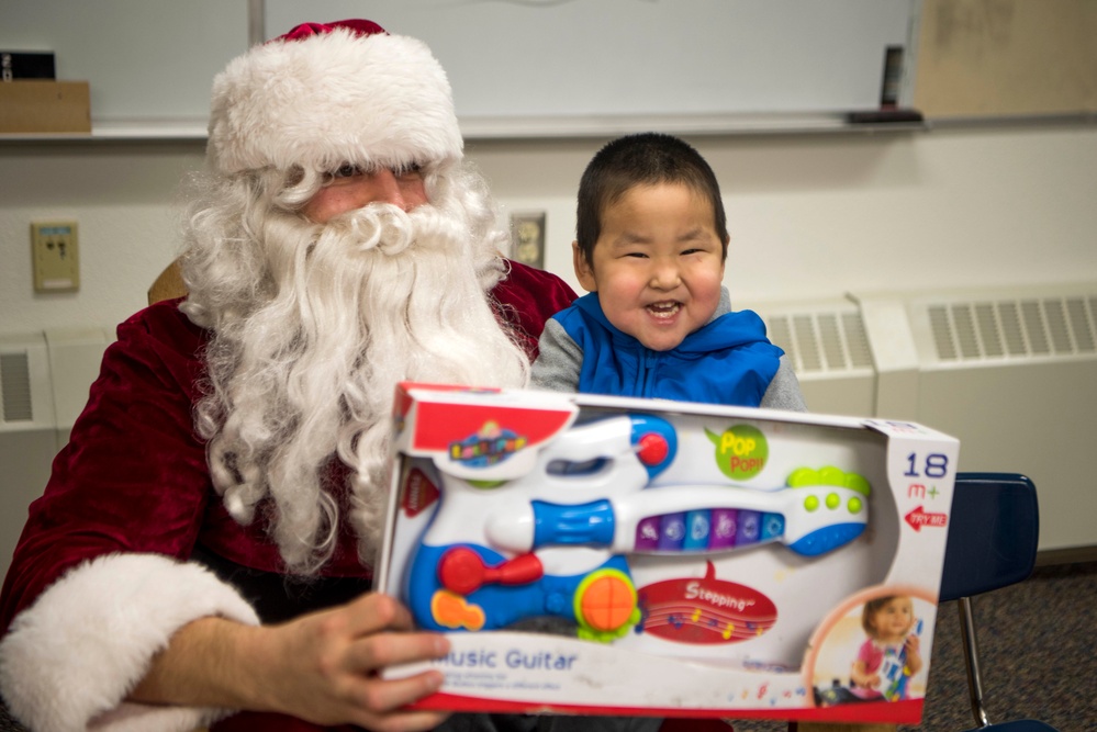 &quot;Toys for Tots&quot; delivers smiles across the Arctic