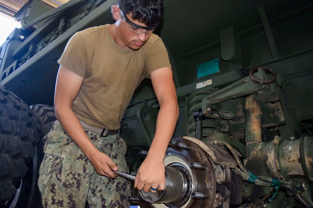 NMCB-3 Seabees Support NMCB-1