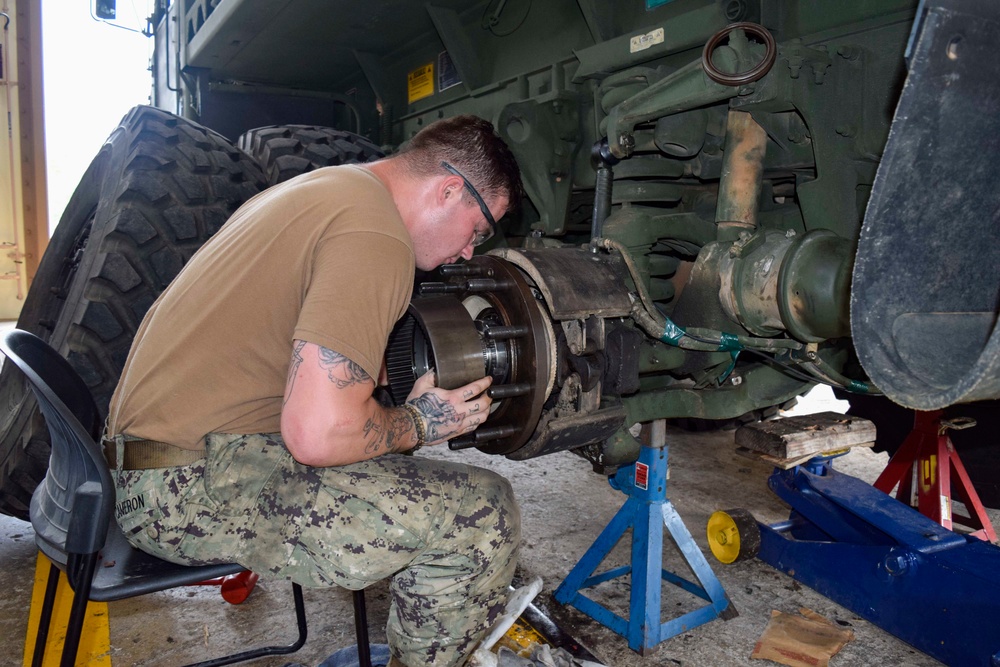 NMCB-3 Seabees Support NMCB-1