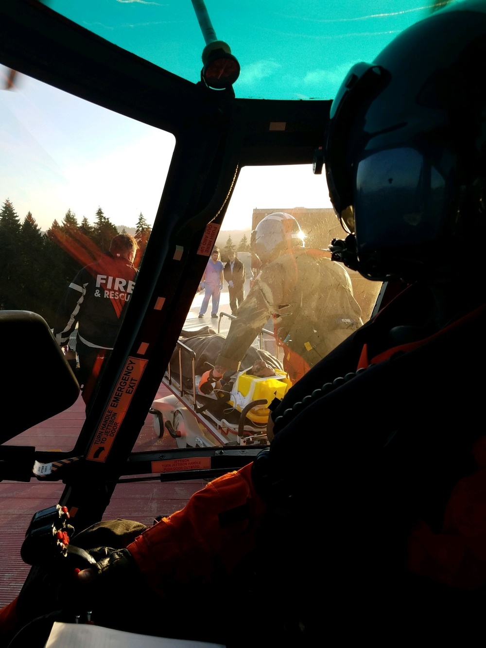 Coast Guard medevacs injured logger off Coos Mountain, Ore.