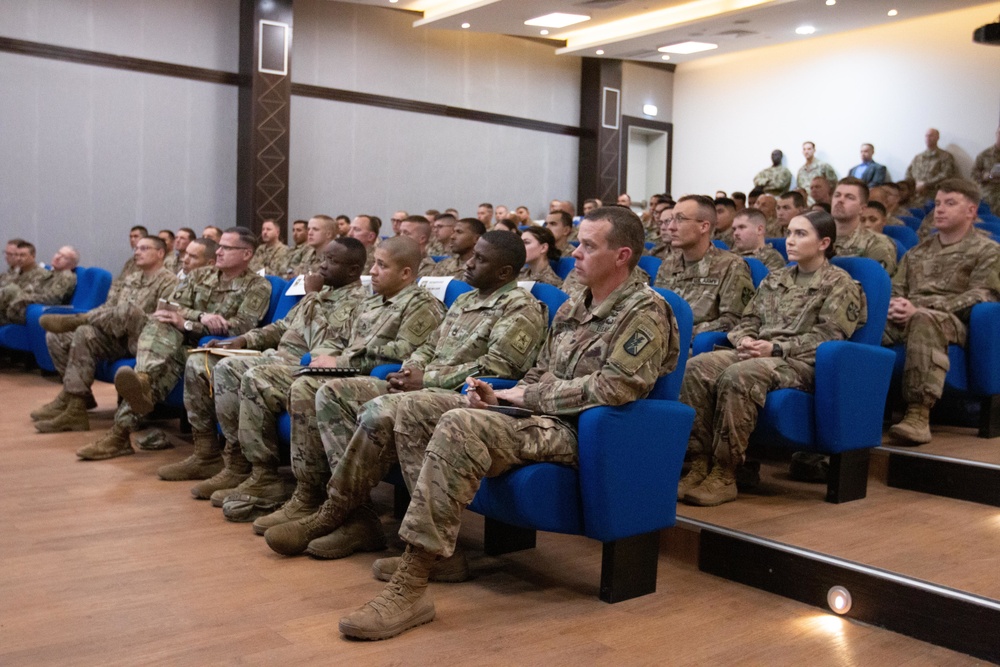 Secretary of the Army visits Soldiers in Jordan