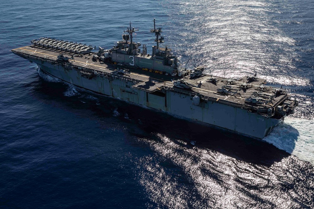 USS Kearsarge at sea