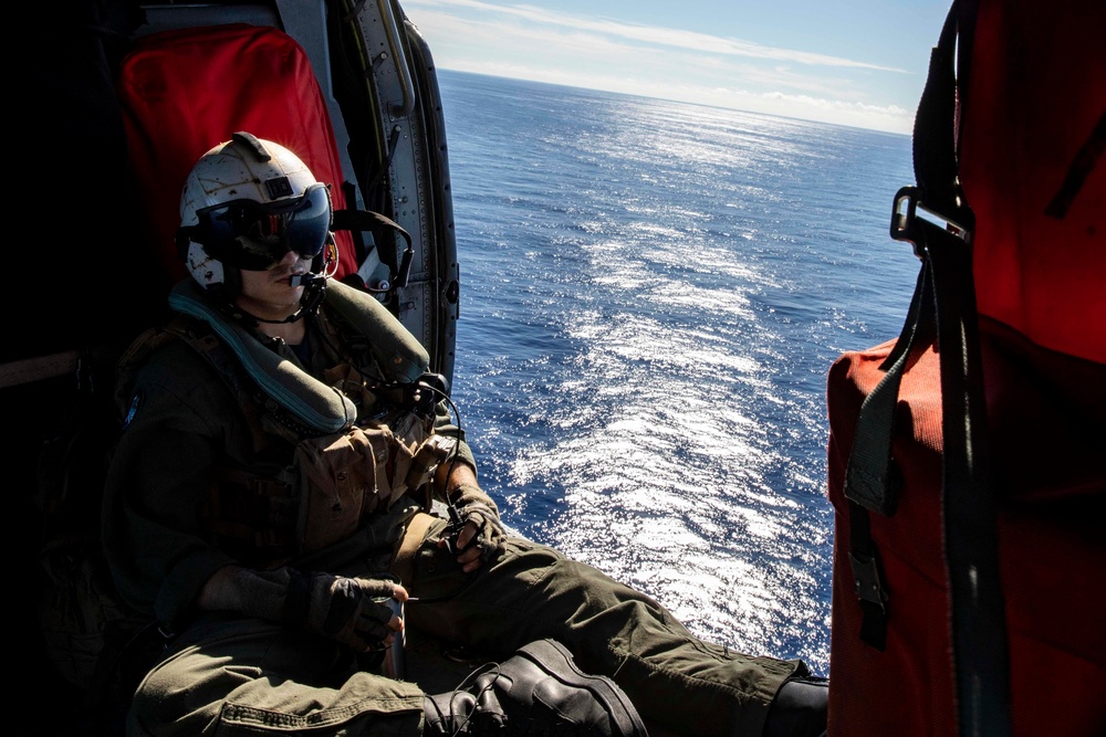 USS Kearsarge at sea