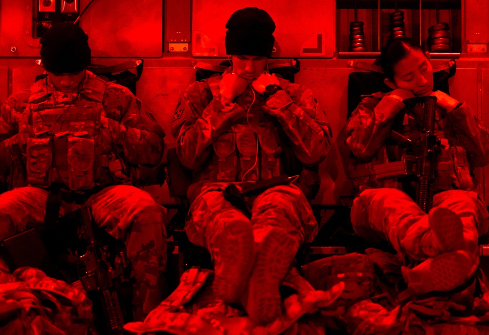 816th EAS Delivers Equiment