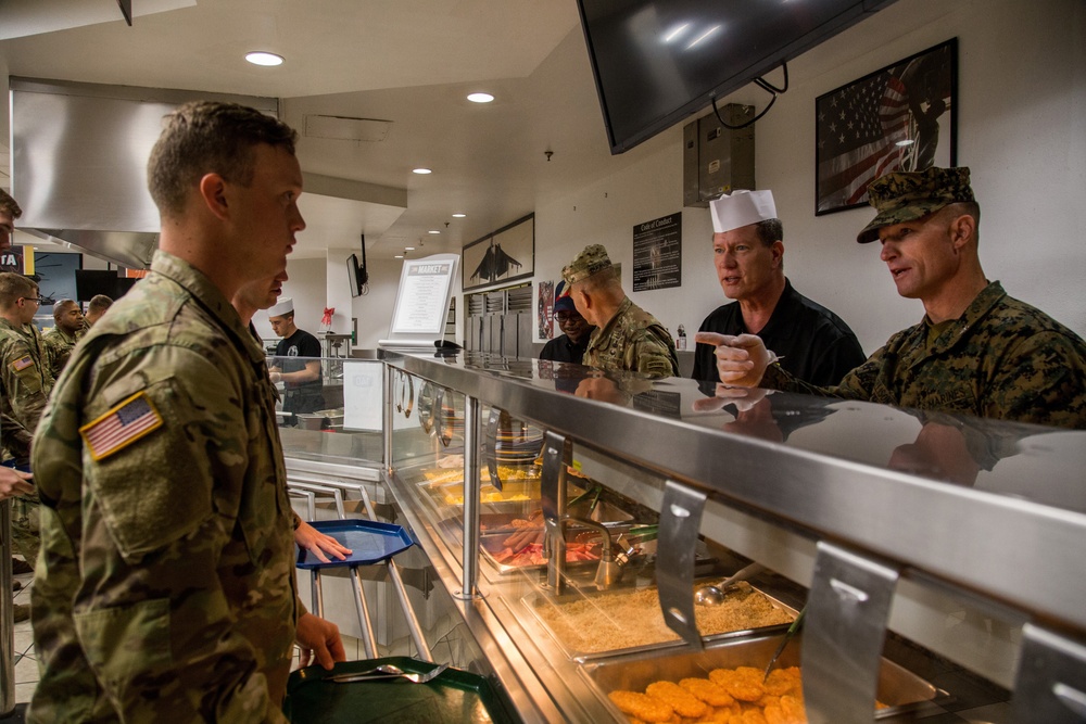 Lt. Gen. Jeffrey Buchanan visits service members participating in border support