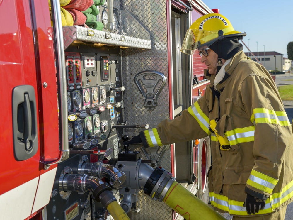 NSA Naples Fire Department Conducts Live Fire Training