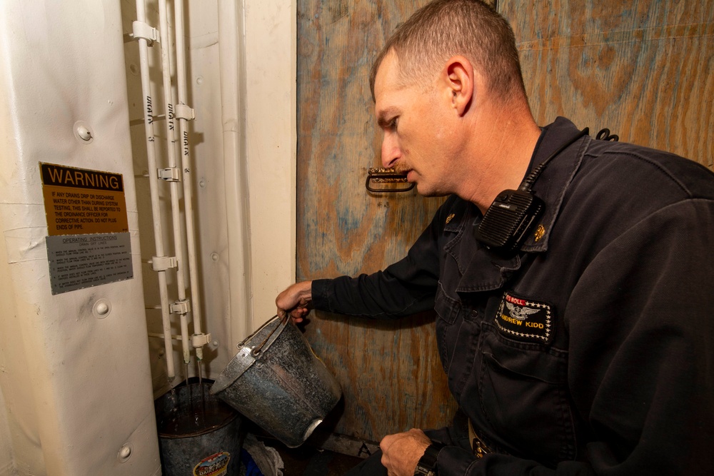 Fire Main System Flush Aboard USS Somerset