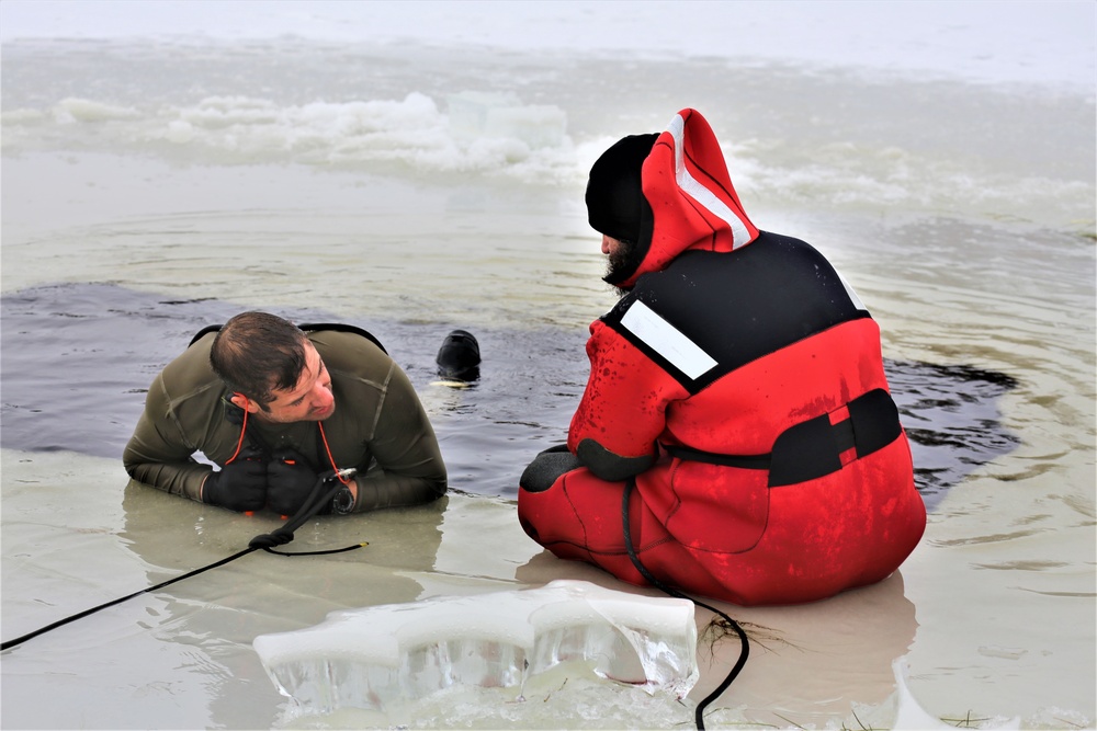 Cold-water immersion training by CWOC students at Fort McCoy