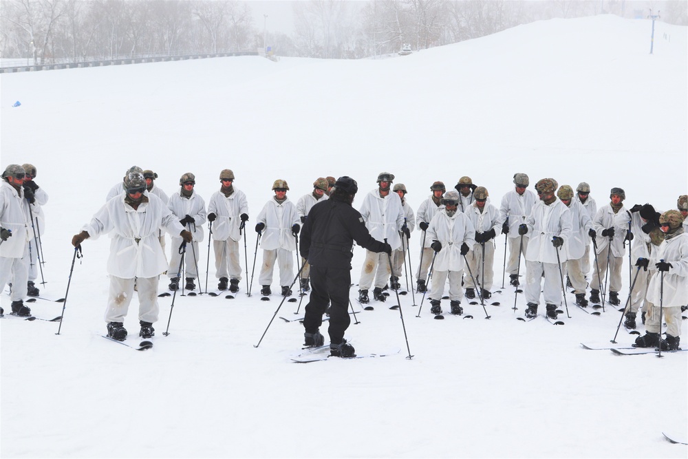 CWOC students complete skiing familiarization during training at Fort McCoy