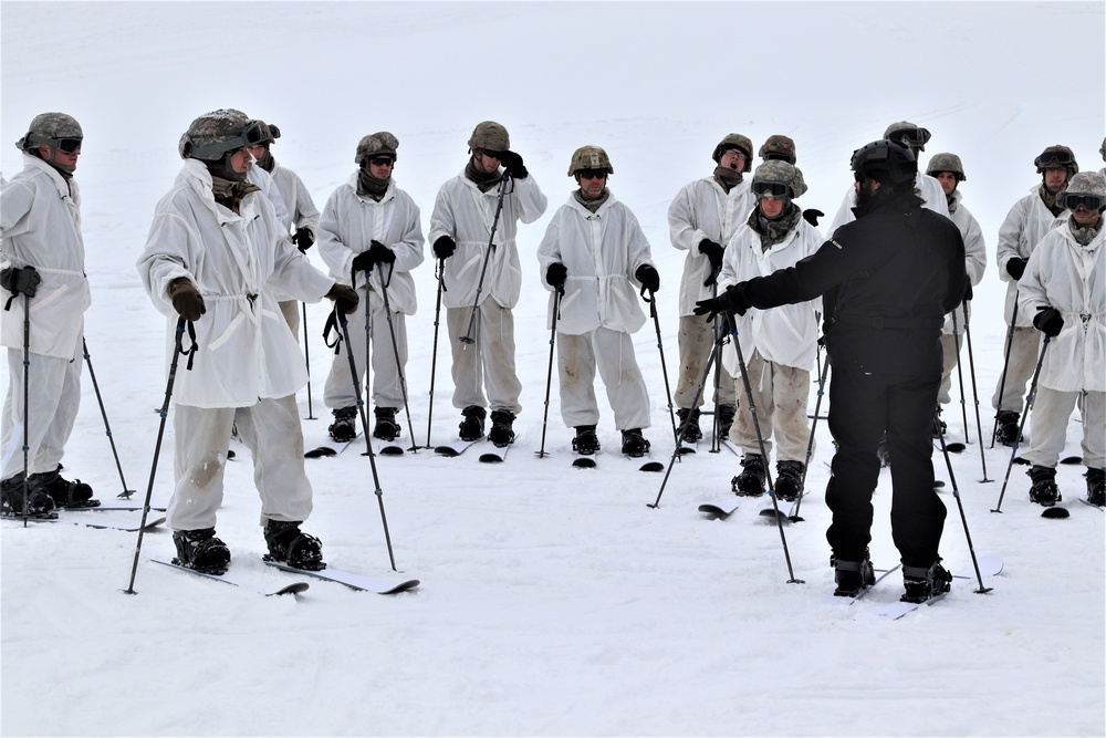 CWOC students complete skiing familiarization during training at Fort McCoy