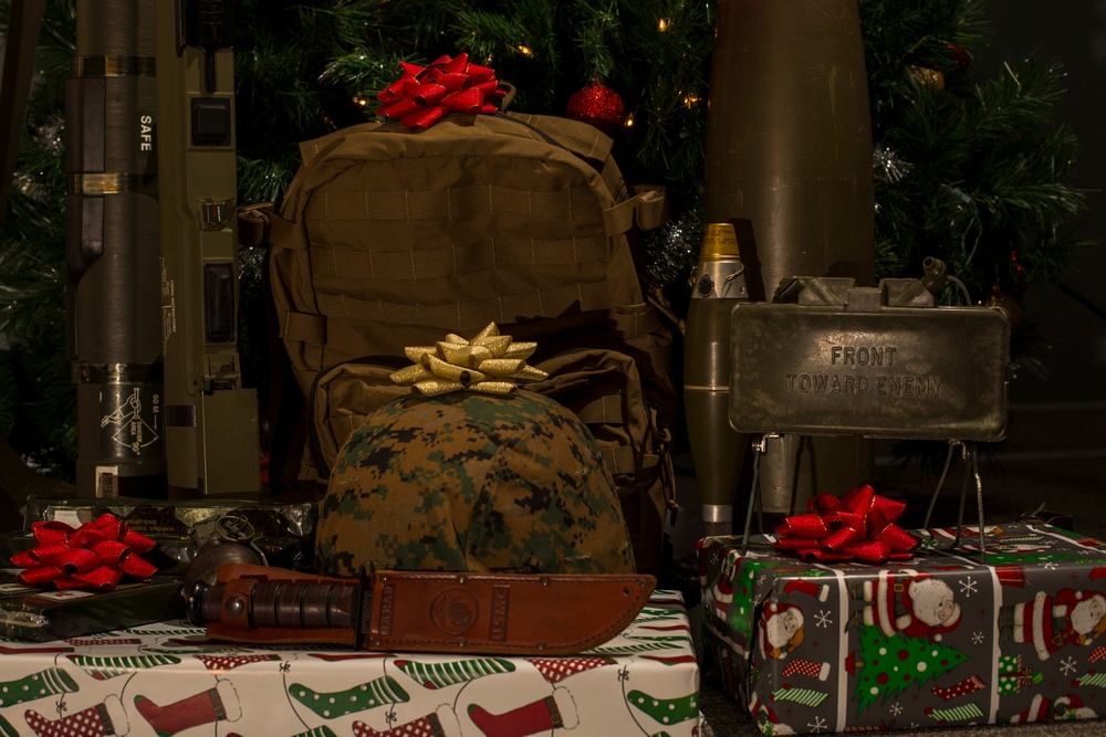 MCAS Yuma Celebrates 2018 Christmas