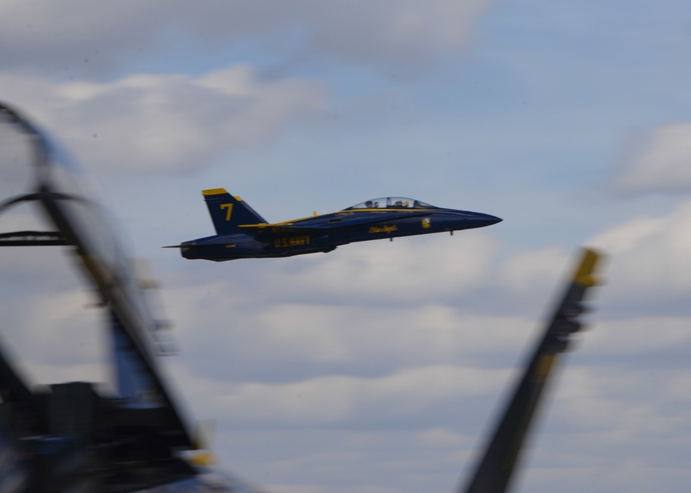 Special guests take flight with Blue Angels