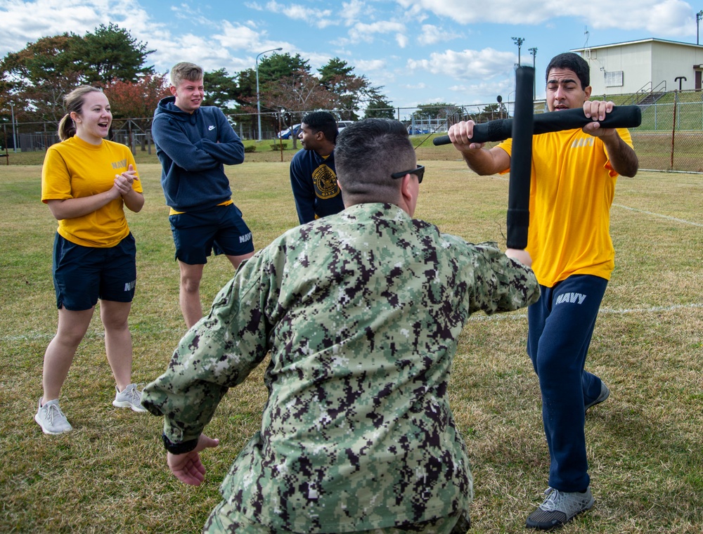 Sailors conduct auxiliary security training Sailors conduct auxiliary security training