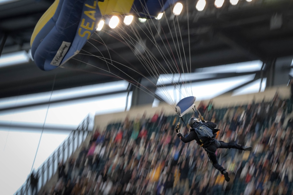 Leap Frogs at 119th Annual Army-Navy Football Game