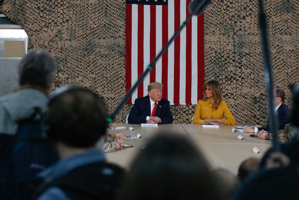 POTUS &amp; first lady visit Al Asad Air Base