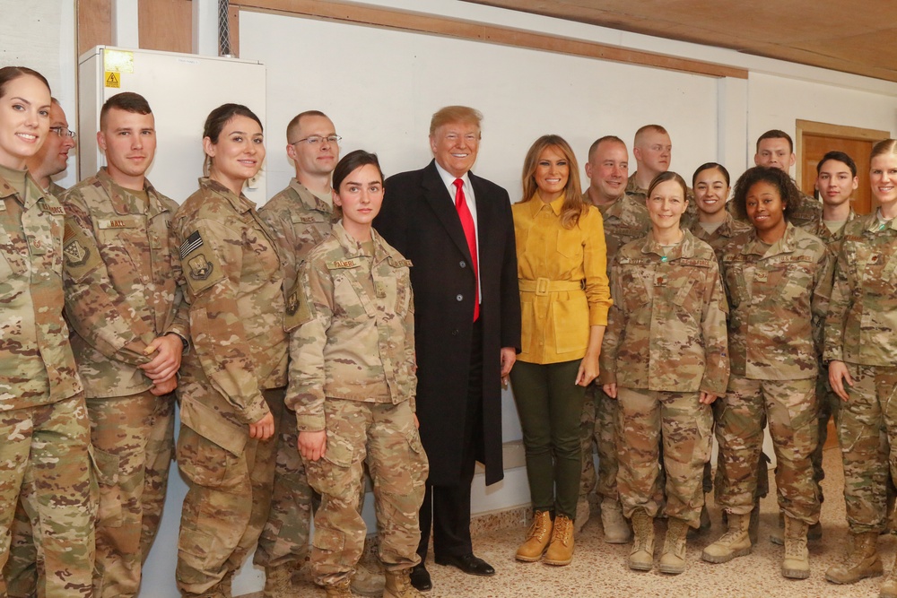 POTUS &amp; first lady visit Al Asad Air Base