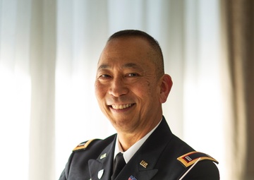 40th Infantry Division bandmaster passes the baton