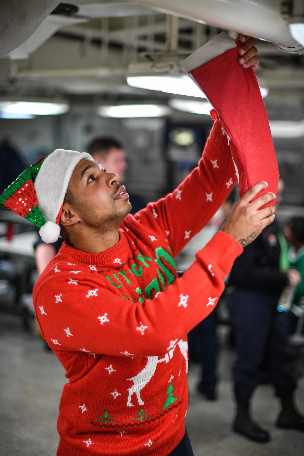 USS Theodore Roosevelt (CVN 71)