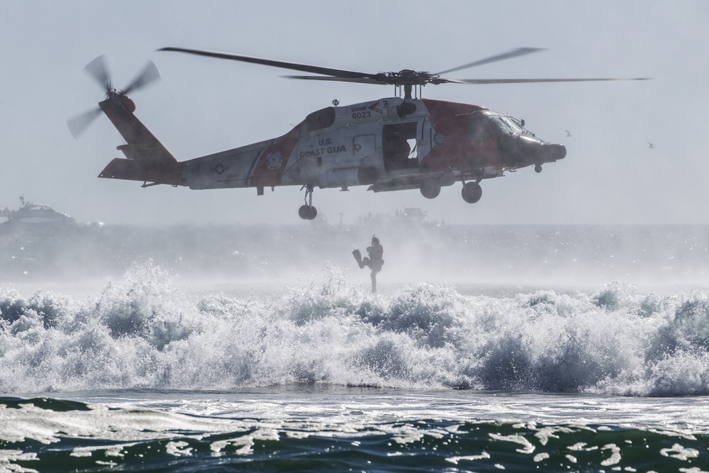 Military performers dazzle at Great Pacific Airshow