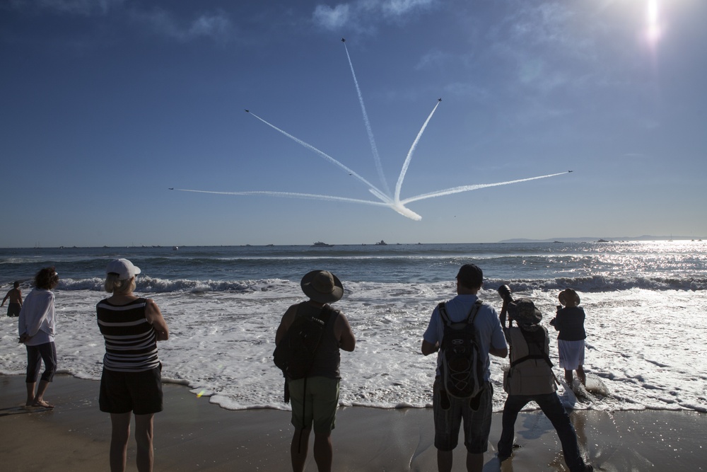 Military performers dazzle at Great Pacific Airshow