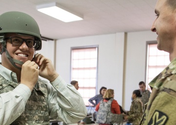 Cal Guard hosts Federal Legislative Field Day