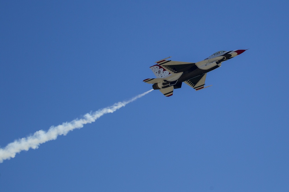 Los Alamitos Army Airfield supports Great Pacific Airshow