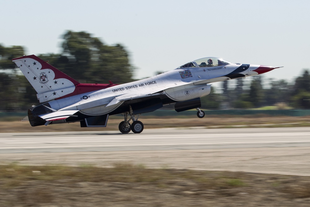 Los Alamitos Army Airfield supports Great Pacific Airshow