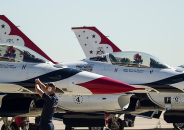 Los Alamitos Army Airfield supports Great Pacific Airshow