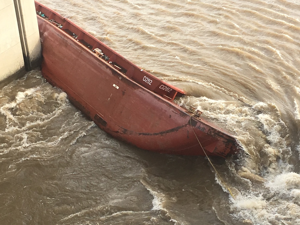 Coast Guard responds to tug and barge accident on the Ohio River in Louisville, Kentucky