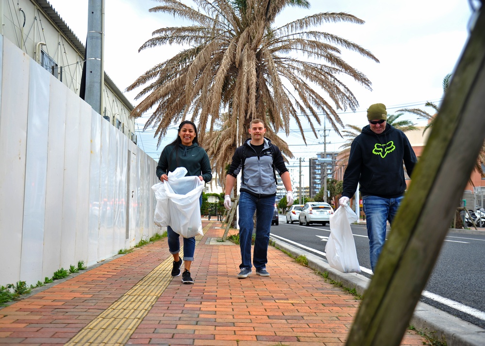 VP-47 FCPOA Cleans Up Mihama American Village
