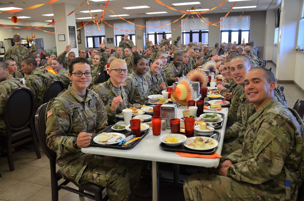 America's newest Soldiers celebrate Thanksgiving Day