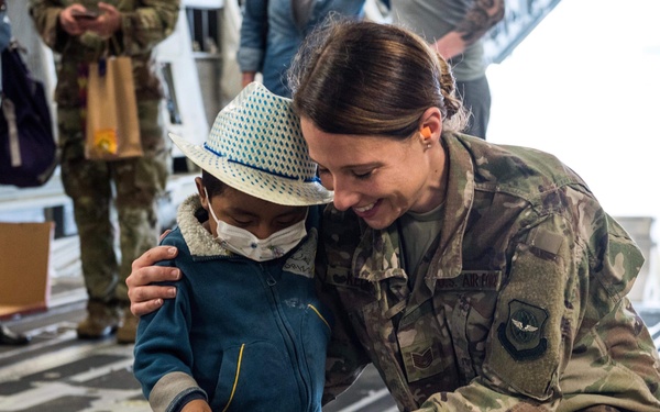 Mobility Airmen deliver a Mission of Love to Guatemala