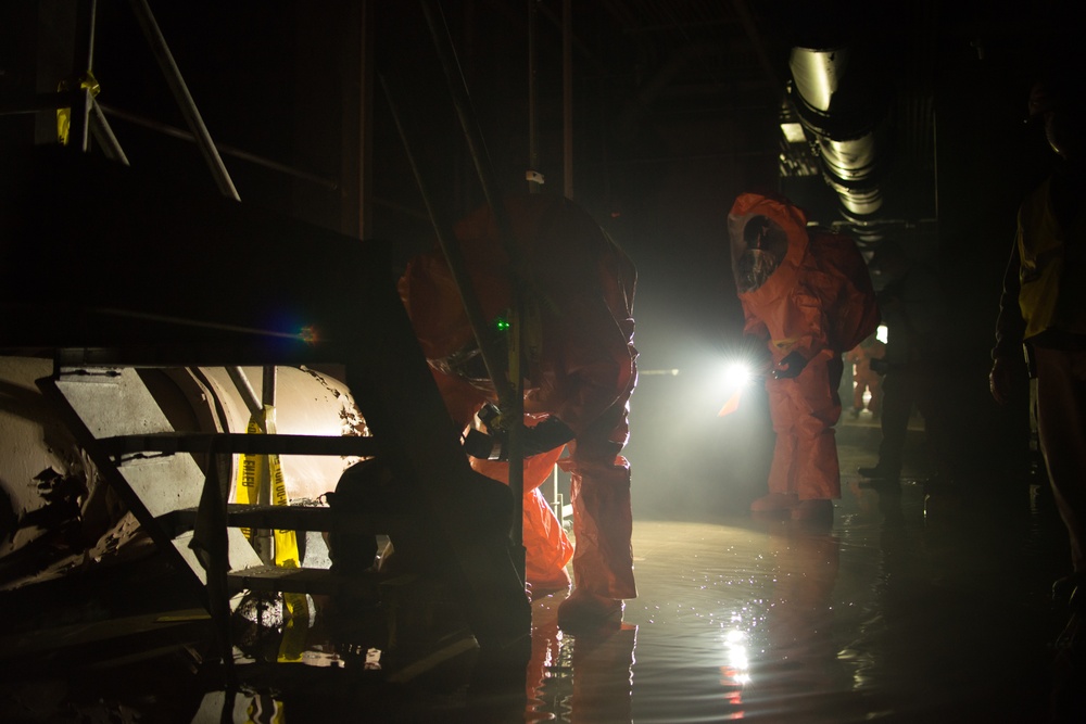 National Guard civil support teams train in Newport News during Vigilant Guard 18-3