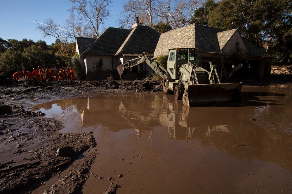 Cal Guard engineers clear Montecito mudslide debris