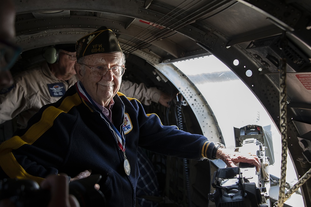 World War II veteran relives history with flight in B-17 bomber