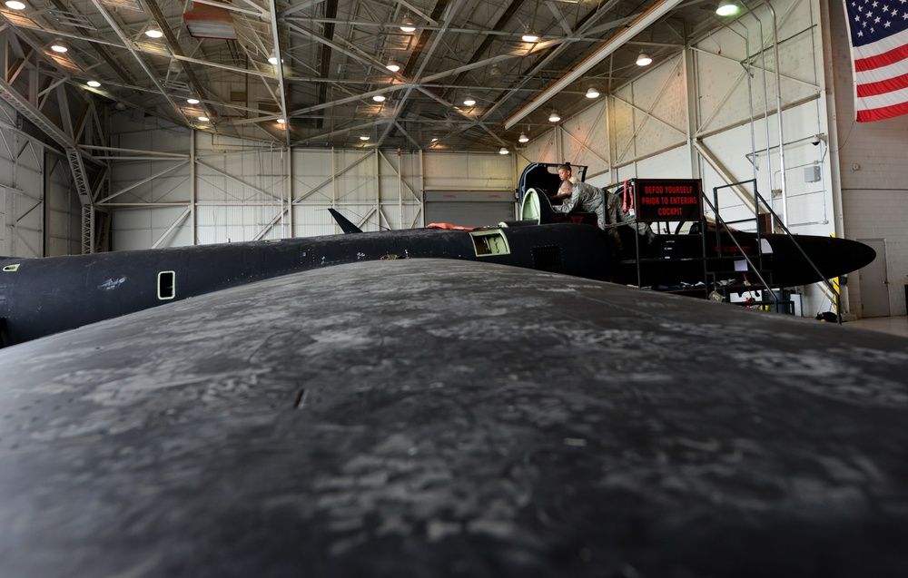 More than a phase: 9th MXS maintenance critical to U-2 mission set