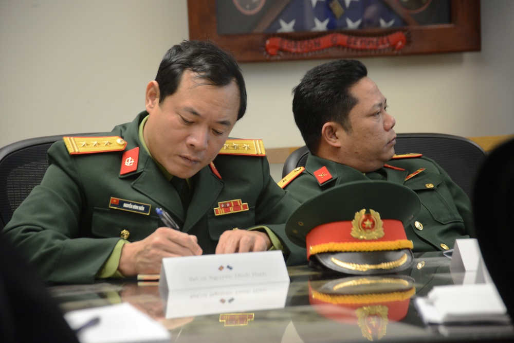 Vietnam State Partnership Program delegation visits Oregon National Guard