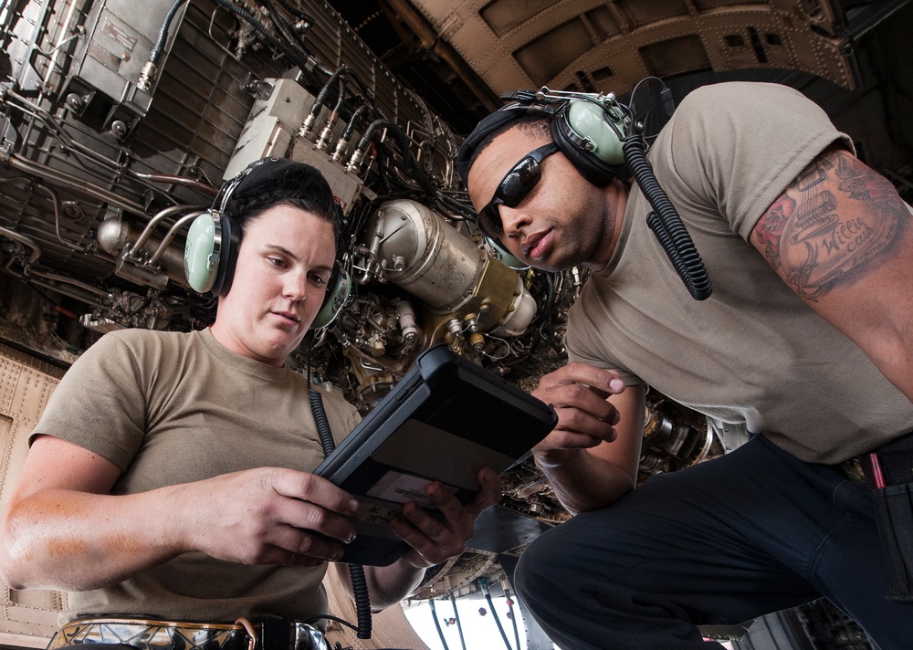 Propulsion Airman keeps bombs, mindset on target