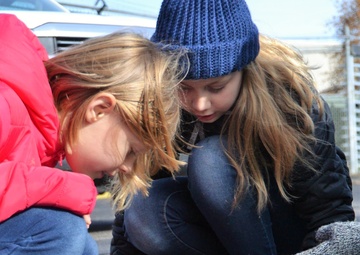 USACE Norfolk saves oysters, serves up STEM lesson