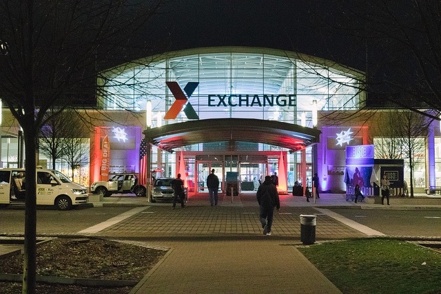 Army &amp; Air Force Exchange Service Open During Government Shutdown