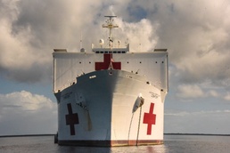 USNS Comfort Honduras