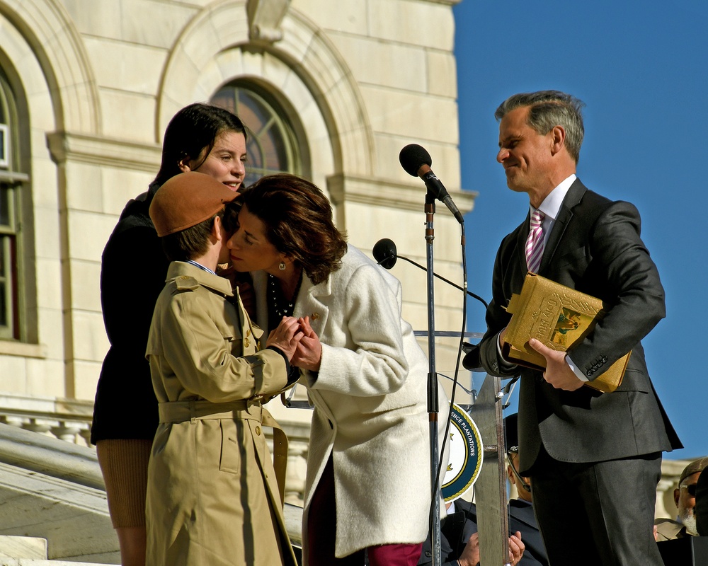 Rhode Island National Guard hosts inauguration ceremony for 75th Governor