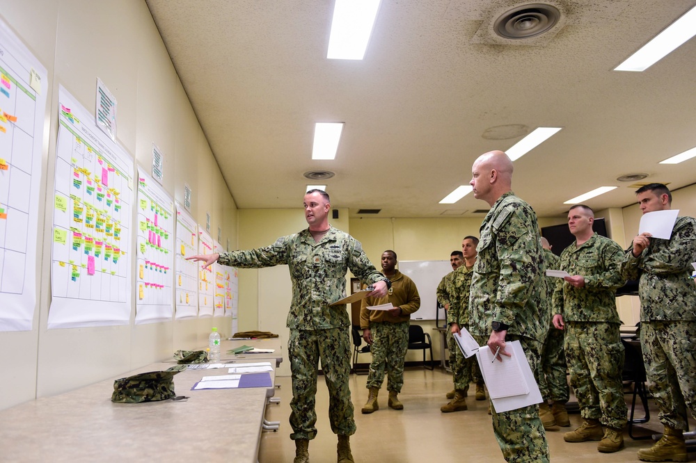 Command Staff Members Plan Homeport Training