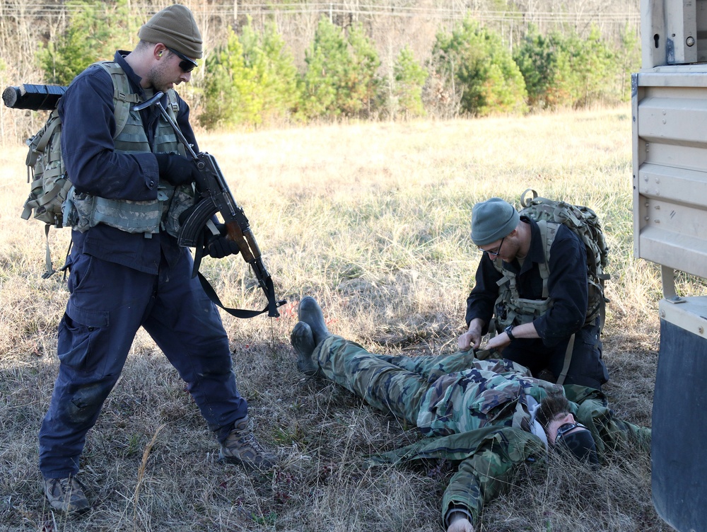 Special Forces Students Tested During Robin Sage