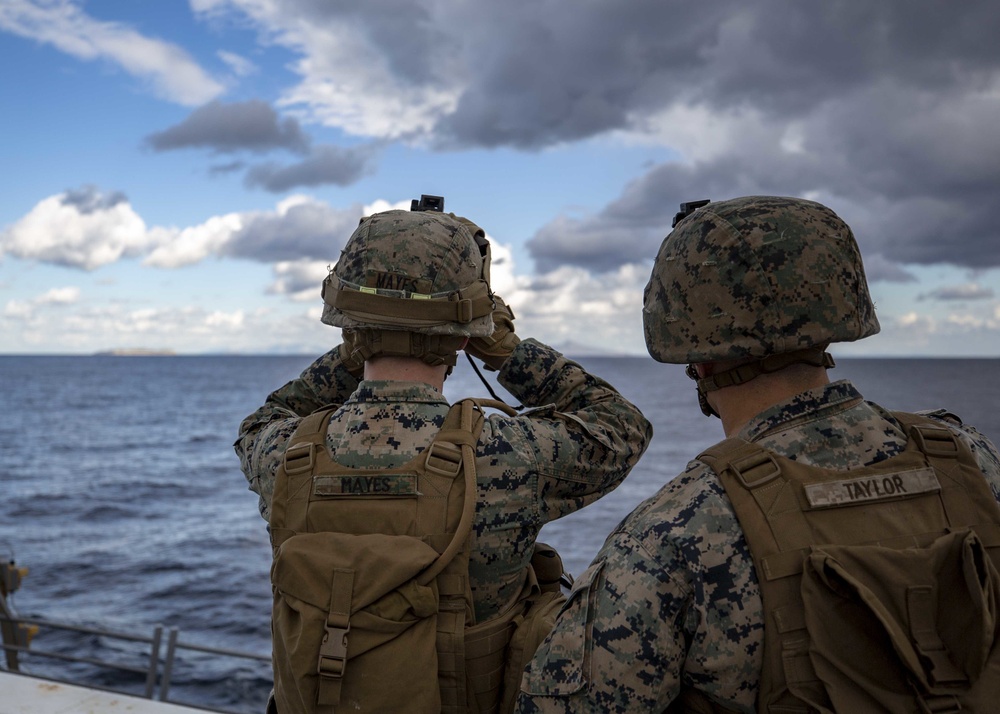 22nd MEU Marines BZO machine guns in the Mediterranean